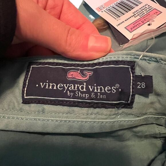 NWT! Vineyard vines 9 inch breaker shorts in ocean haze - Picture 3 of 8